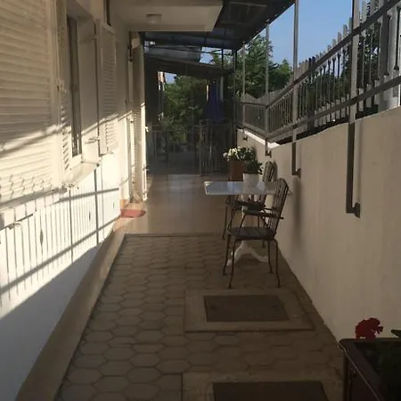 Mikinac * Opatija