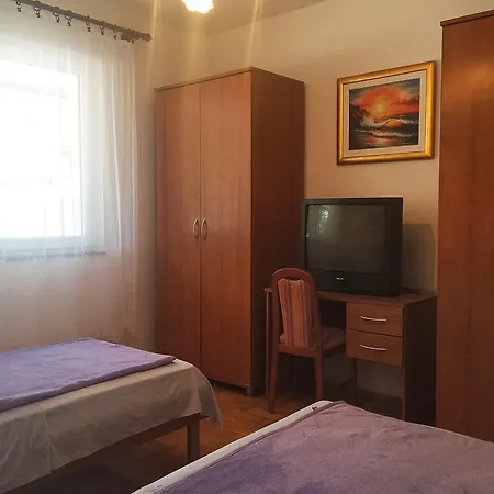 Apartment Mikinac