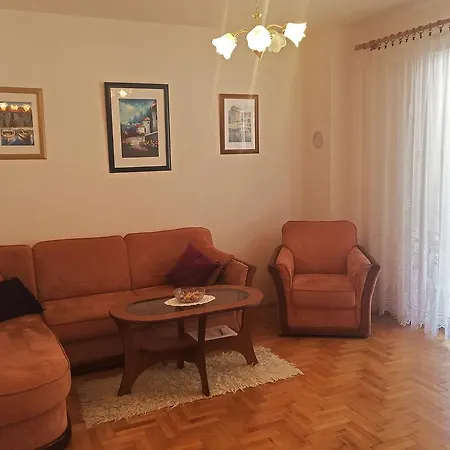 Apartment Mikinac