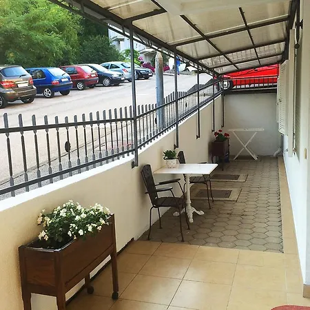Mikinac * Opatija